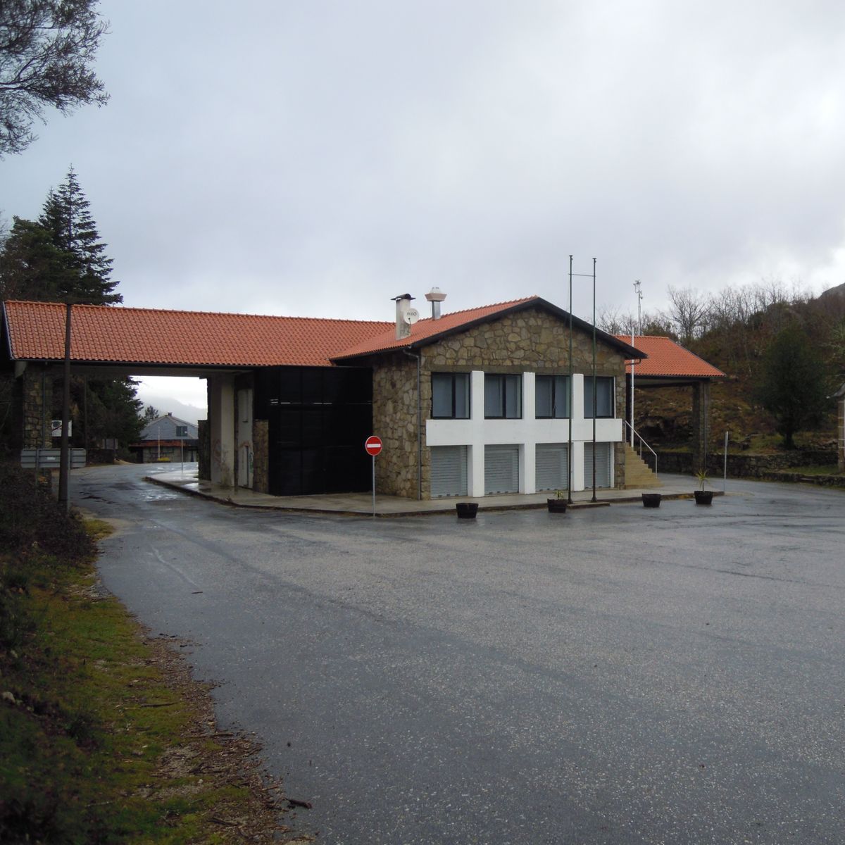 Sur — Frontera con Portugal en Lobios